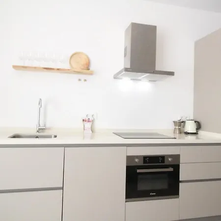 Del Parque Flats Constancia Duplex *
